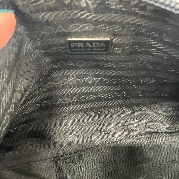 Prada pouch - Picture 9 of 10